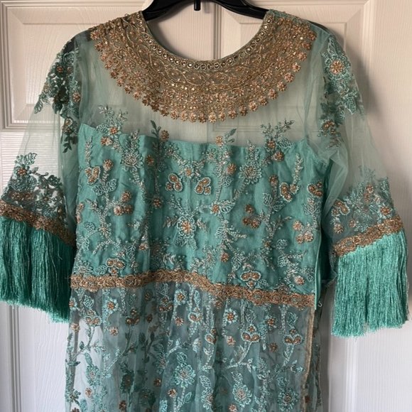 Lehenga Choli and Dupatta, size 10, Like New - Picture 6 of 16